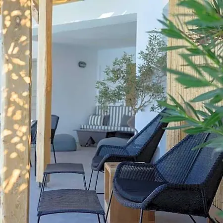 Strogili Traditional 3* イア